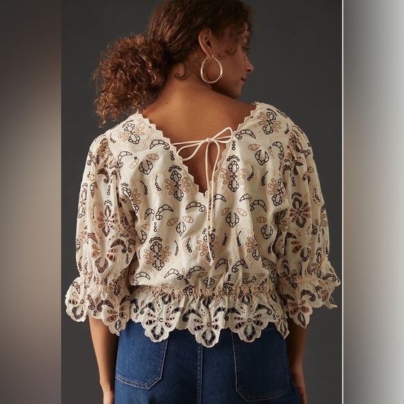 Anthropologie Women’s Eyelet Pullover Peplum Top V-Neck Cinched Waist Large - Picture 8 of 16
